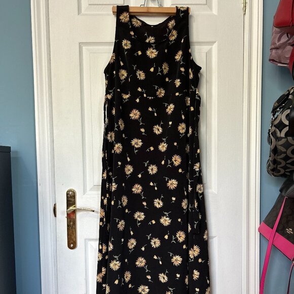 Maxi flower dress - Picture 2 of 3